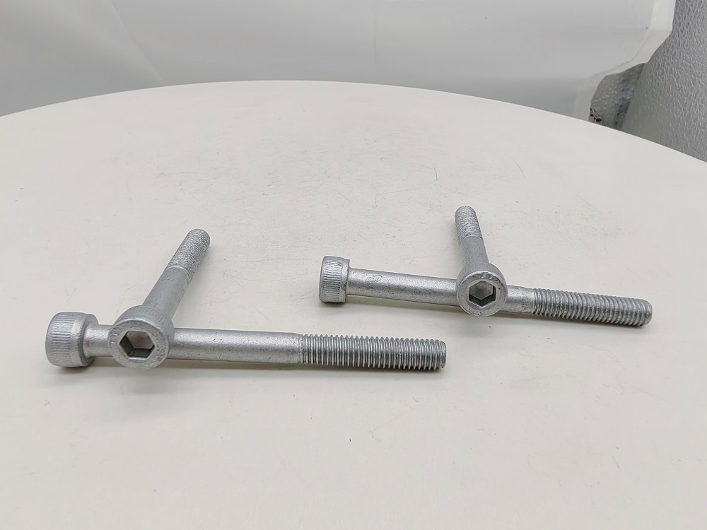 Hvad er fordelene ved hex -socket -hovedmaskinskruer?